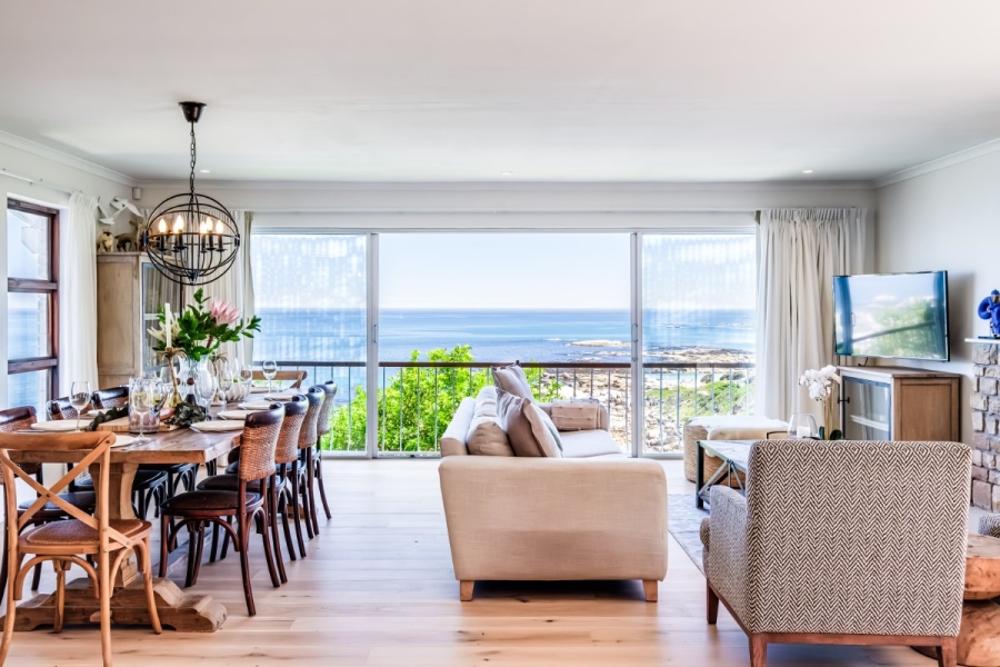 To Let 5 Bedroom Property for Rent in Camps Bay Western Cape
